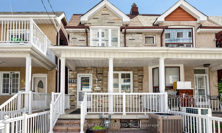 799 Lansdowne Avenue