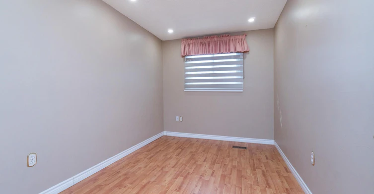 2035 Carleton Court, Burlington, ON, L7P 3S6 - 11