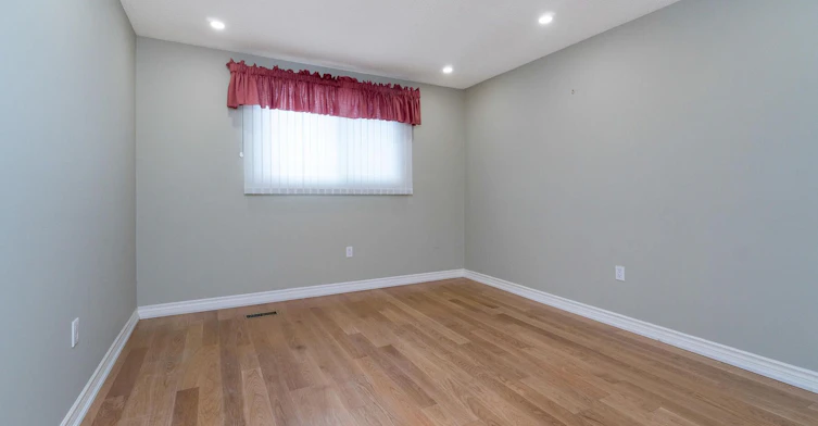 2035 Carleton Court, Burlington, ON, L7P 3S6 - 9