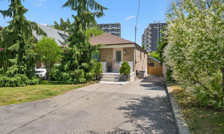 33 South Kingsway N/A
