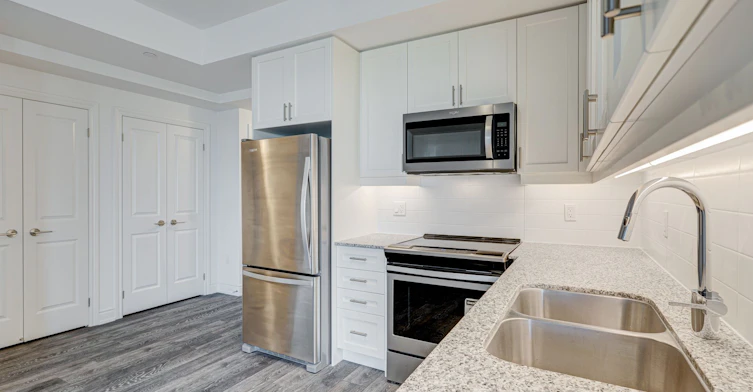 513-1050 Main Street E, Milton, ON, L9T 9M3 - 7