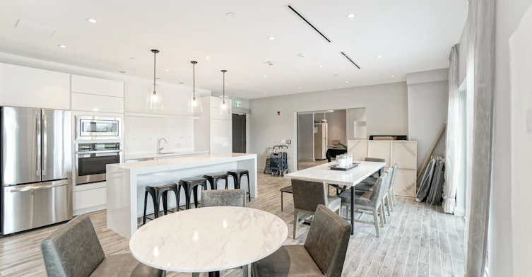 217-102 Grovewood Common Circle, Oakville, ON, L6H 0X2 - 30