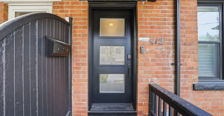 2nd Flr-412 Delaware Avenue, Toronto, ON, M6H 2T9 - 2