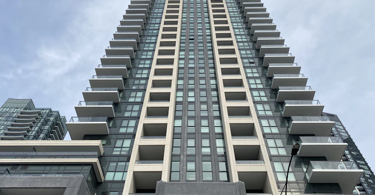 2112-4055 Parkside Village Drive, Mississauga, ON, L5B 0K8
