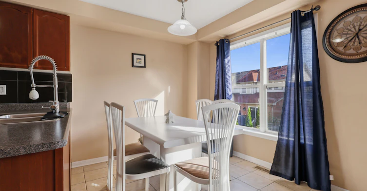 3086 Stornoway Circle, Oakville, ON, L6M 5J1 - 10