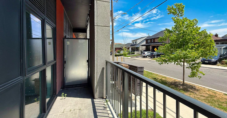 105-2433 Dufferin Street, Toronto, ON, M6E 3T3 - 3