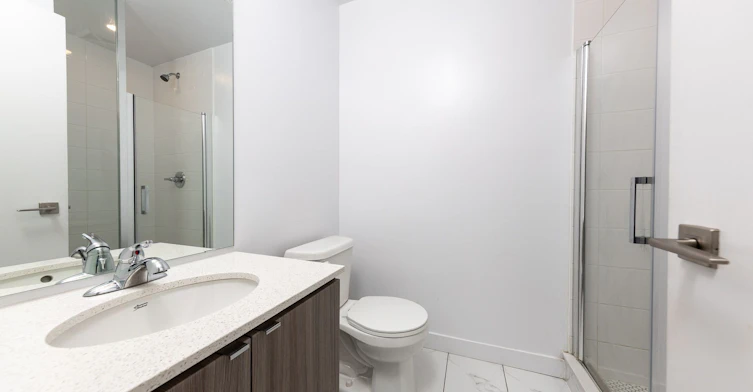105-2433 Dufferin Street, Toronto, ON, M6E 3T3 - 26