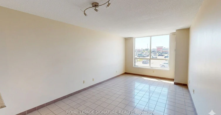 106-2470 Eglinton Avenue, Toronto, ON, M6M 5E7 - 5