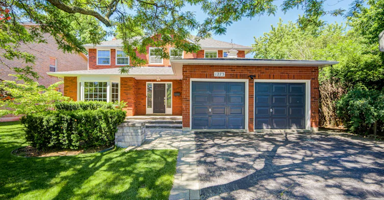 1273 Blackthorn Place, Oakville, ON, L6M 2P3