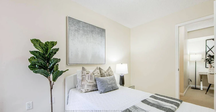 113-9 Foundry Avenue, Toronto, ON, M6H 0B7 - 15