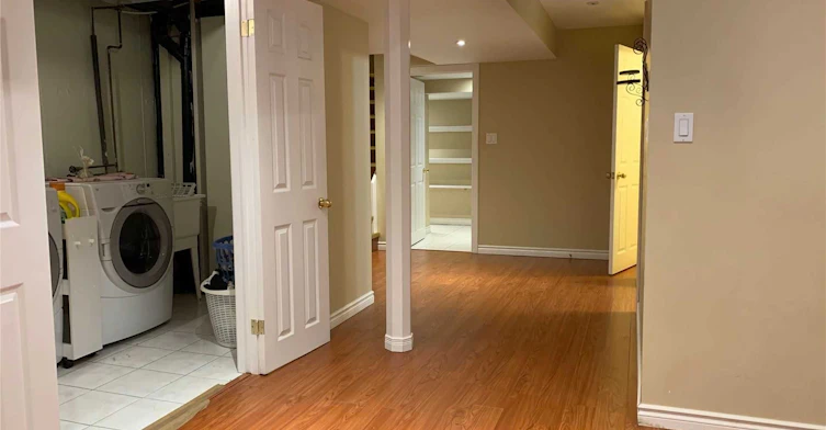 Bsmt-5921 Stonebriar Crescent, Mississauga, ON, L5V 2T8 - 3