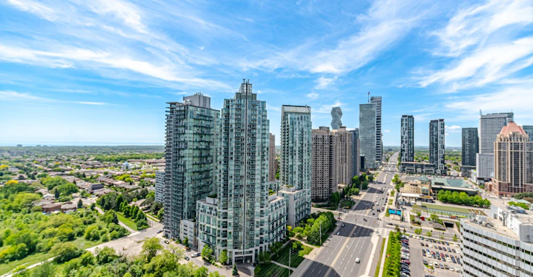 2404-4015 The Exchange N/A, Mississauga, ON, L5B 0N9 - 38