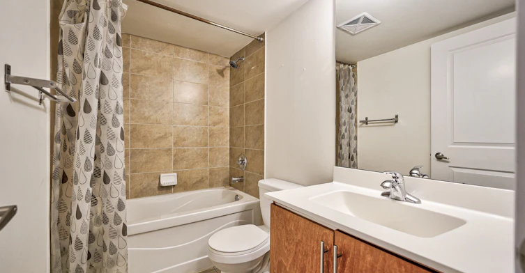 1108-330 Burnhamthorpe Road W, Mississauga, ON, L5B 0E1 - 10