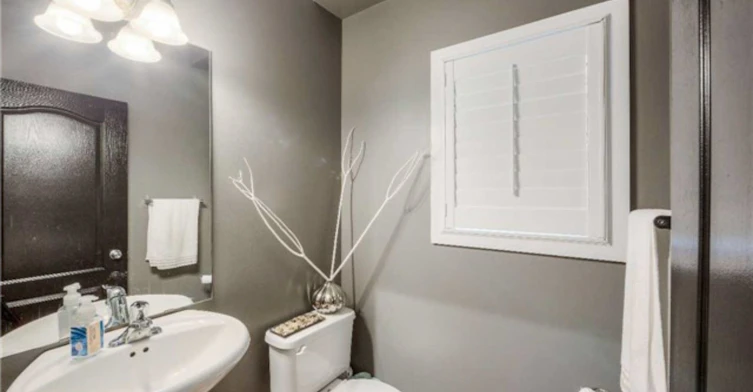118 Earlsbridge Boulevard S, Brampton, ON, L7A 3W8 - 4