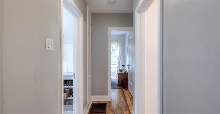 64 Royal York Road, Toronto, ON, M8V 2T6 - 17
