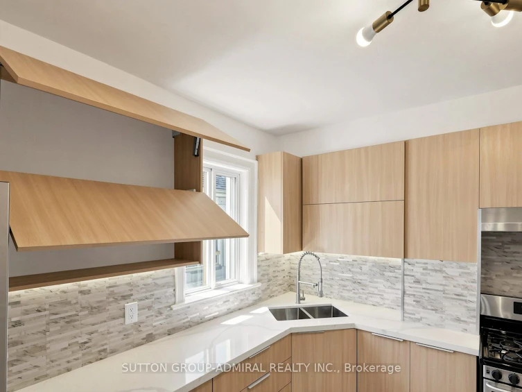 87 Pritchard Avenue, Toronto, ON, M6N 1T9 - 12