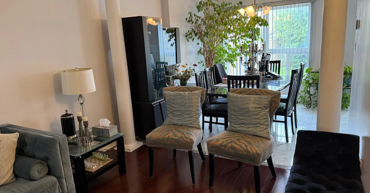 5392 Marblewood Drive, Mississauga, ON, L5V 2L9 - 2