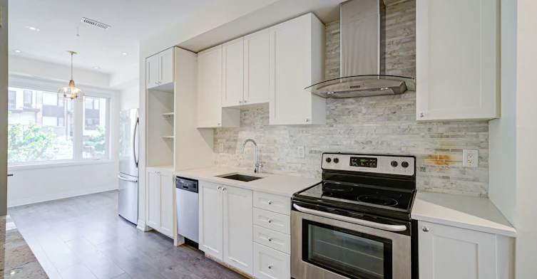 176 Frederick Tisdale Drive, Toronto, ON, M3K 0A5 - 6