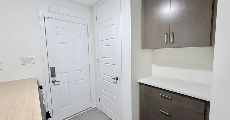 21 Main-1222 Rose Way, Milton, ON, L9E 1P2 - 7
