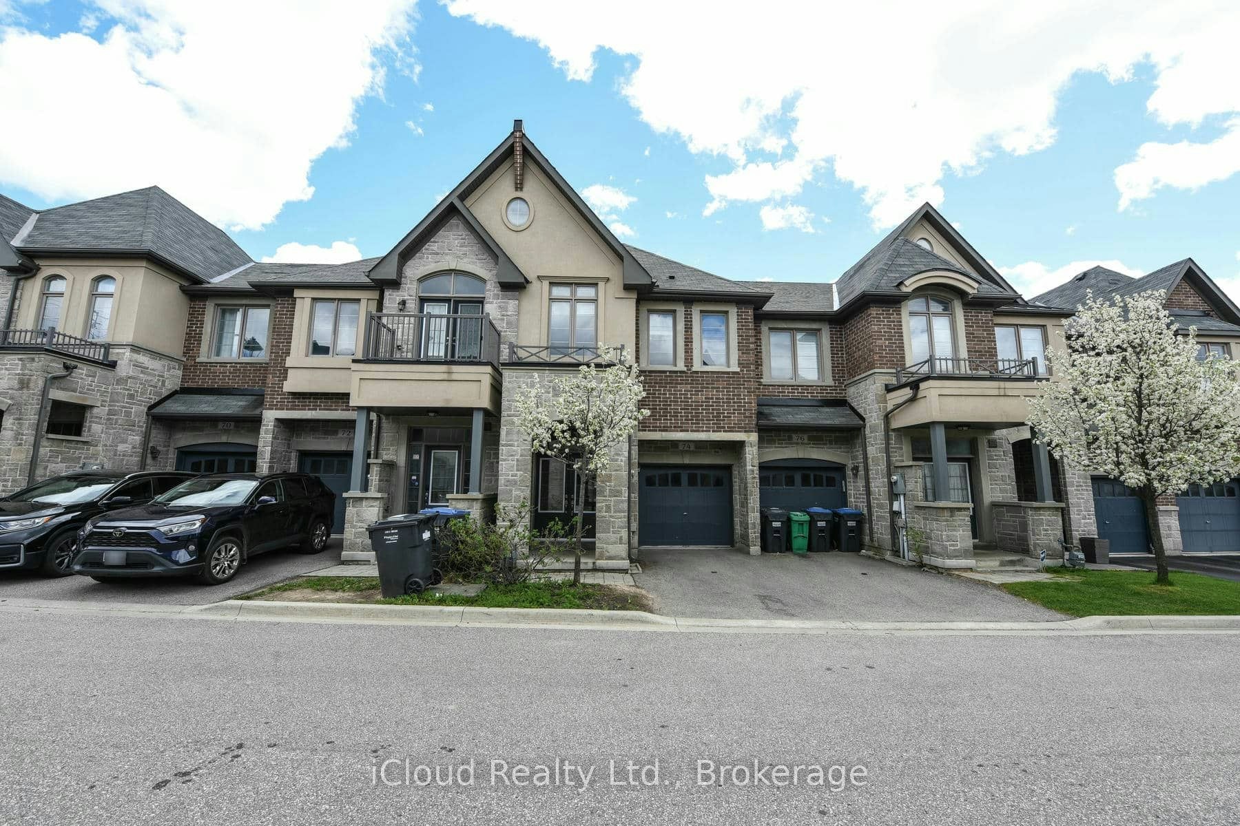 74 Gammon Crescent, Brampton, ON, L6Y 6B7