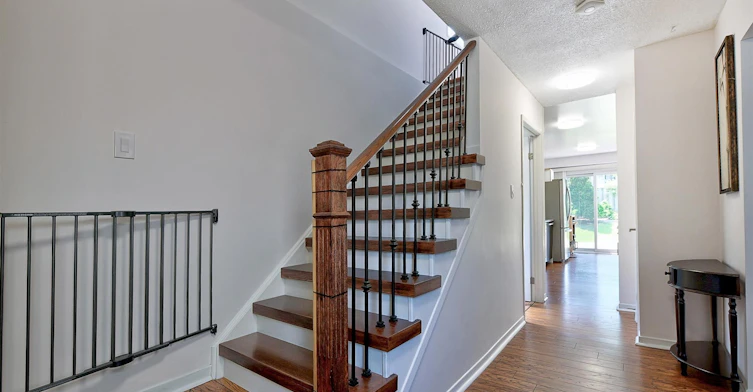 4224 Trapper Crescent, Mississauga, ON, L5L 3A9 - 3