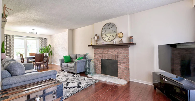 4224 Trapper Crescent, Mississauga, ON, L5L 3A9 - 2