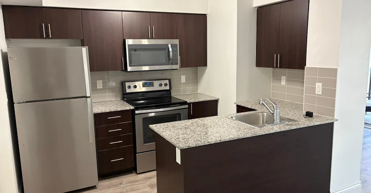 2102-1420 Dupont Street, Toronto, ON, M6H 0C2 - 5