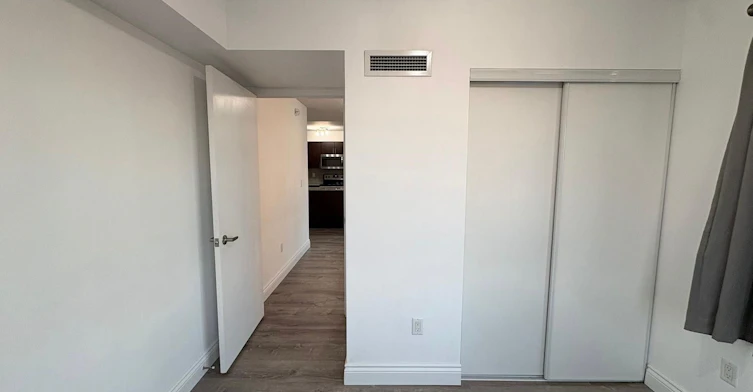 2102-1420 Dupont Street, Toronto, ON, M6H 0C2 - 10