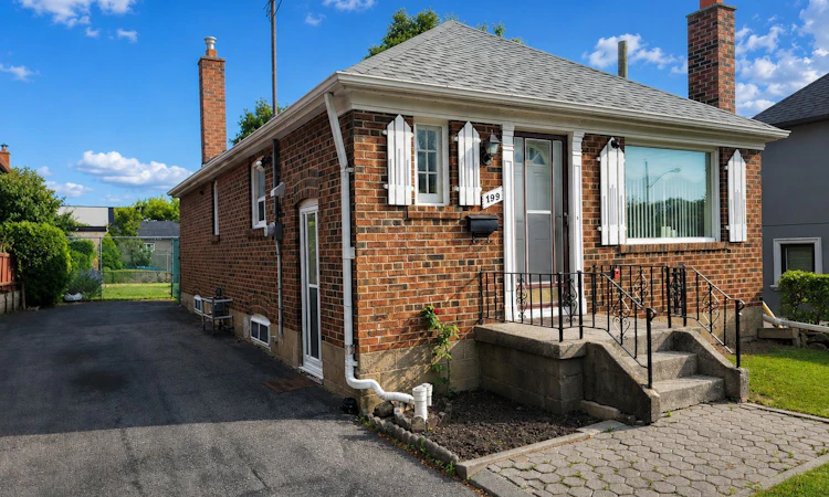 199 Strathnairn Avenue