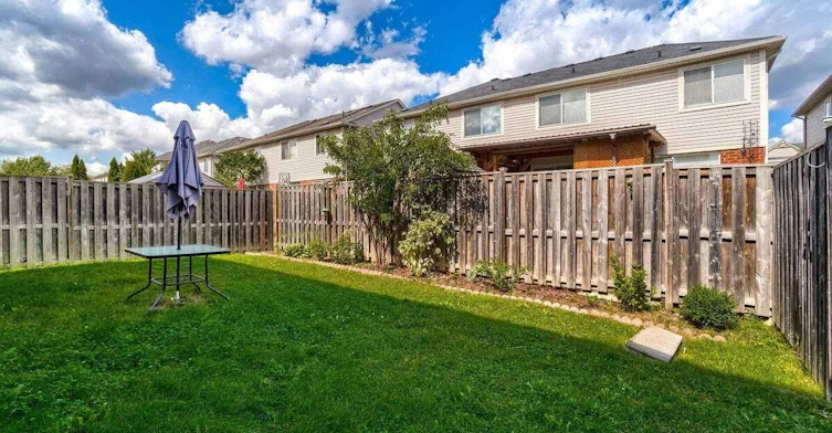 16 Ollie Avenue, Brampton, ON, L6X 0M7 - 16