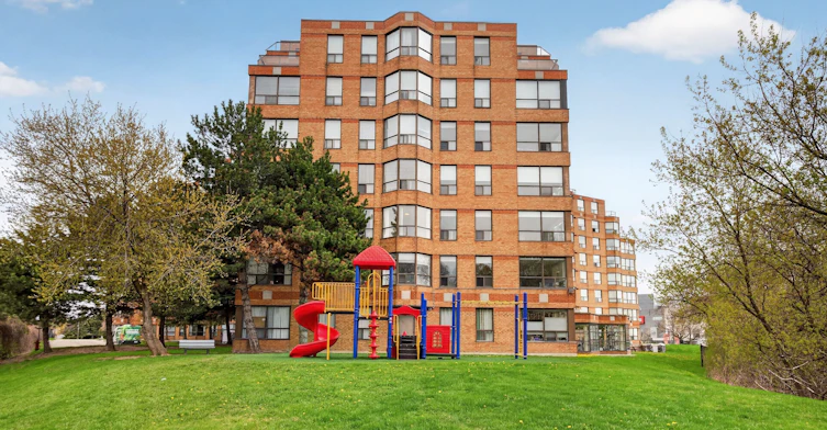 323-6 Humberline Drive, Toronto, ON, M9W 6X8 - 43