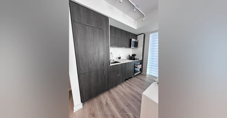 1710-370 Martha Street, Burlington, ON, L7R 0G9 - 5