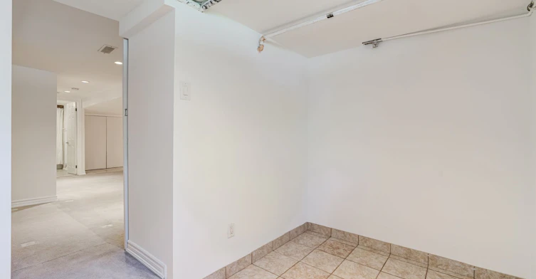 Basement-115 Emerson Avenue, Toronto, ON, M6H 3S7 - 20