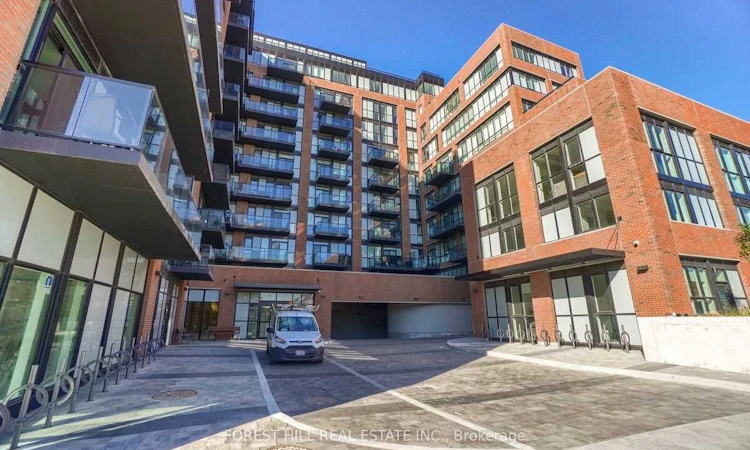 913-2300 St. Clair Ave Avenue W