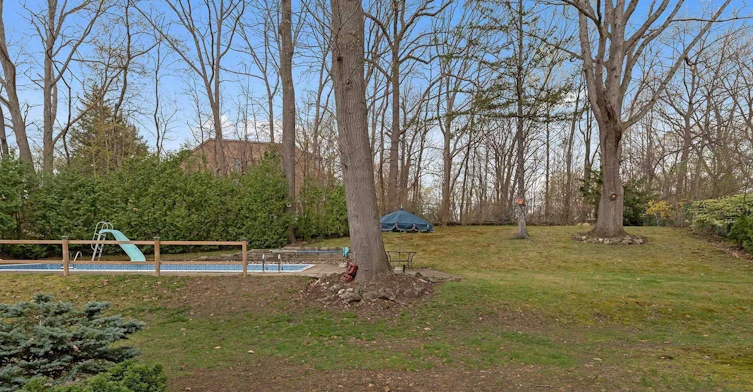 97 Valecrest Drive, Toronto, ON, M9A 4P5 - 30