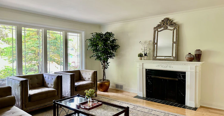 97 Valecrest Drive, Toronto, ON, M9A 4P5 - 5