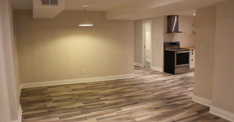 Lower-41 Treeview Drive, Toronto, ON, M8W 4C1 - 12