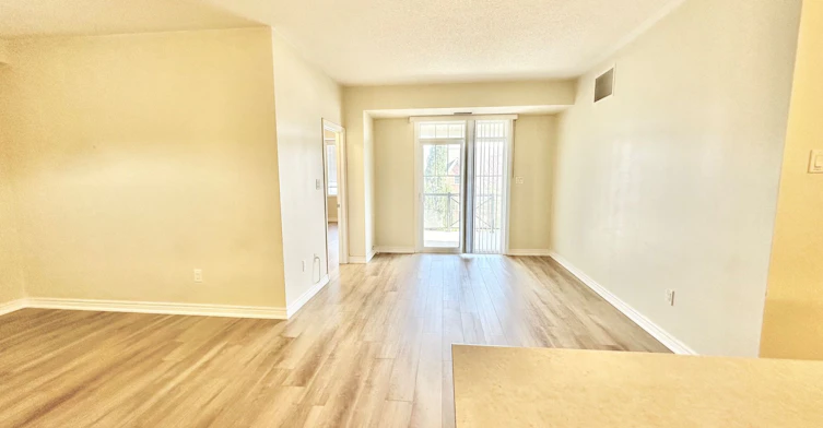 308-263 Georgian Drive, Oakville, ON, L6H 0L2 - 4