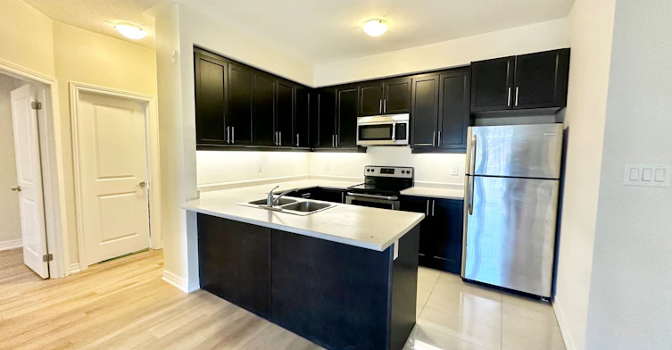308-263 Georgian Drive, Oakville, ON, L6H 0L2 - 11