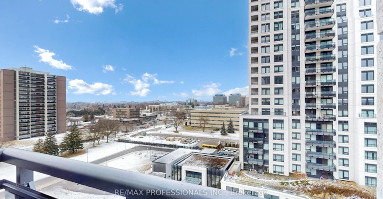 822-2 Eva Road, Toronto, ON, M9C 0A9 - 28