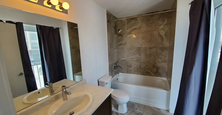 205-2490 Old Bronte Road, Oakville, ON, L6M 0Y5 - 13