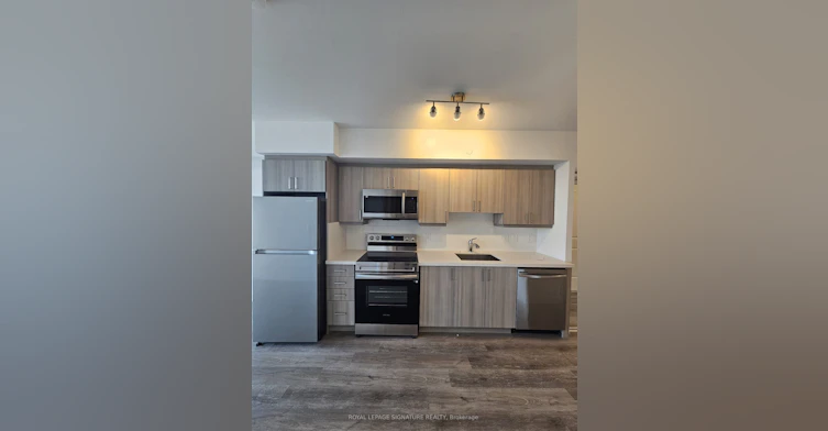 421-556 Marlee Avenue, Toronto, ON, M6B 0B1 - 3