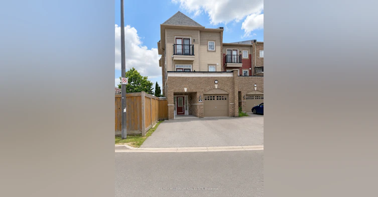218 Dougall Avenue, Caledon, ON, L7C 3T6