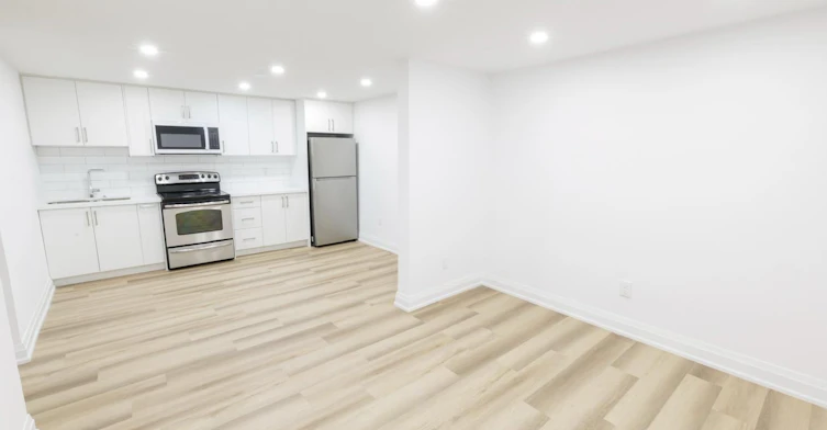 654 Eaglemount Crescent, Mississauga, ON, L5C 1N9 - 6