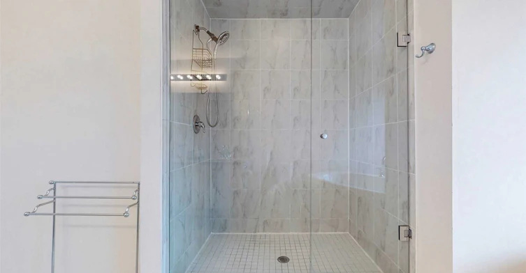 33 Edward Horton Crescent, Toronto, ON, M8Z 0E7 - 24