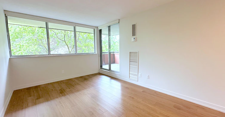 301-165 La Rose Avenue, Toronto, ON, M9P 3S9 - 7