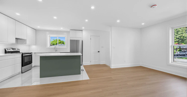 Main-606 Abana Road, Mississauga, ON, L5A 1H4 - 8