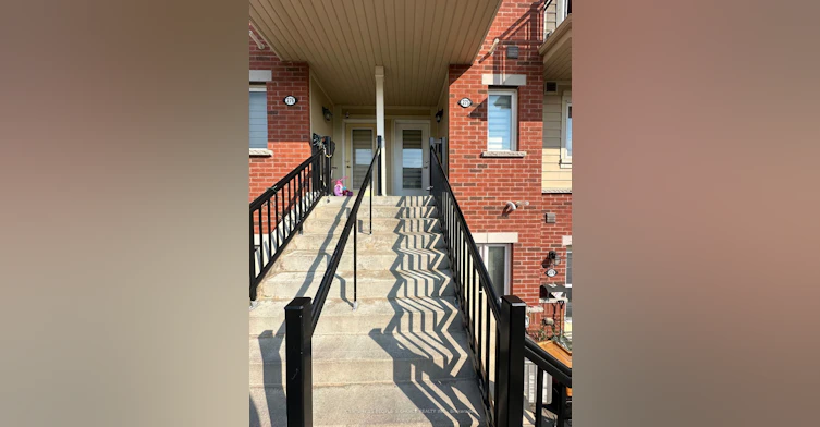 275-250 Sunny Meadow Boulevard, Brampton, ON, L6R 3Y6 - 2
