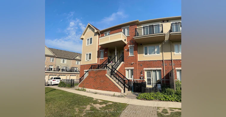 275-250 Sunny Meadow Boulevard, Brampton, ON, L6R 3Y6
