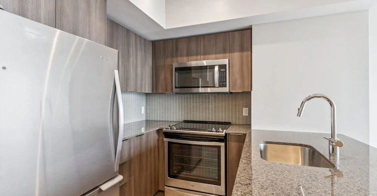 1409-20 Shore Breeze Drive, Toronto, ON, M8V 0C7 - 14